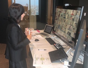 EMBAオンライン授業風景「Business Analysis」