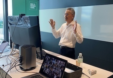 EMBA「Financial Market Simulation」伊藤祐輔客員教授