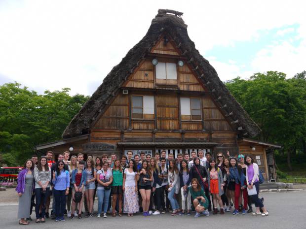 毎学期恒例のビアパーティ