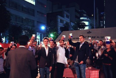 毎学期恒例のビアパーティ