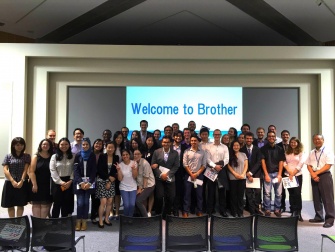 館長さんと一緒に集合写真