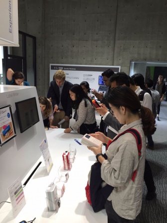 新製品でネームステッカーを作りました