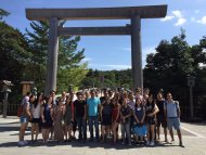伊勢神宮前にてAt Ise Shinto shrine