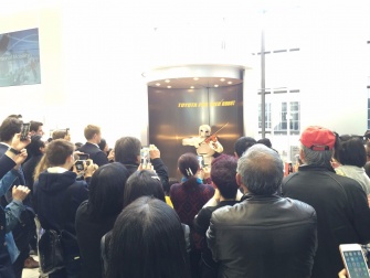 パートナーロボットによるバイオリン演奏