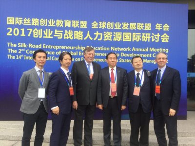 浙江大学のウォン教授