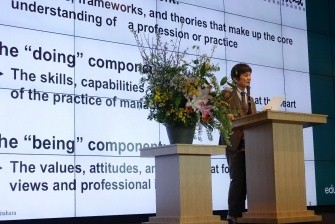 オリエンテーション河村教授挨拶