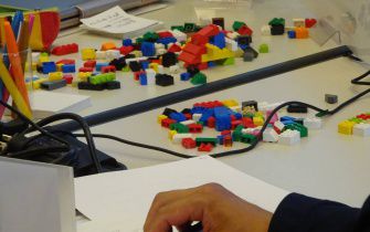 レゴブロックで思考を具現化