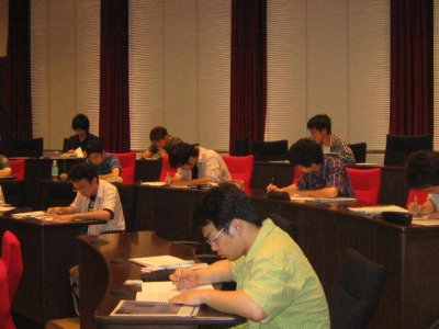 定期試験の様子