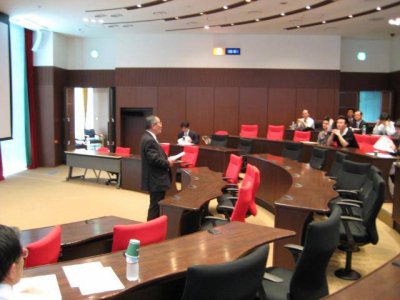 研究科長開会の挨拶