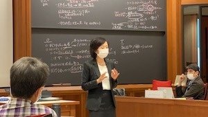 「Business Analysis」芳賀裕子教授
