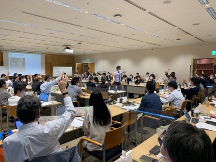 「Behavioral Economics」岩澤誠一郎教授