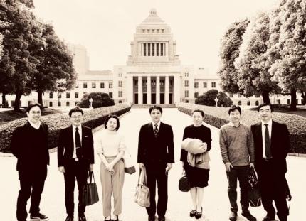 ケース・翻訳ネットワーク