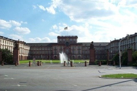 University of Mannheim Business School | Germany | 留学提携校 | 名